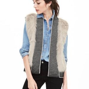 Banana Republic Faux Fur Vest XS Cozycore Penny Lane Layers Country Preppy Chic
